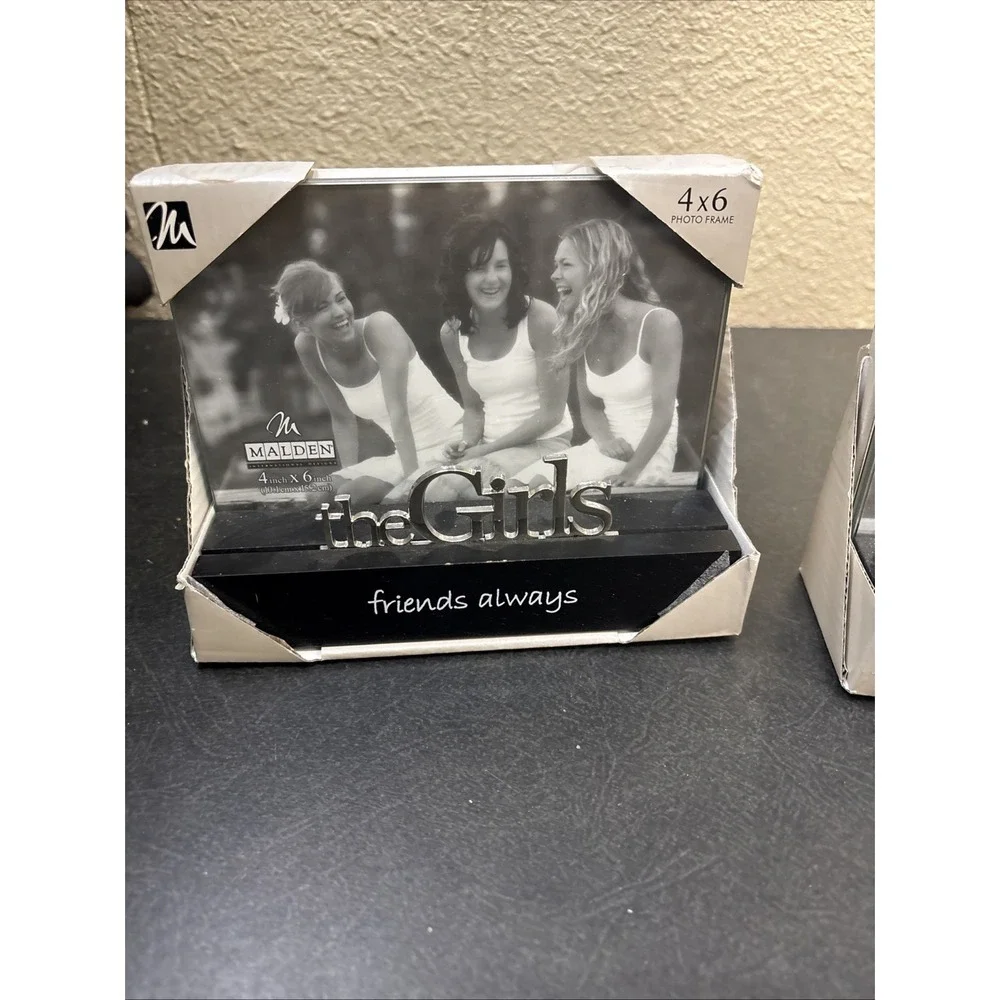 2~Malden~The Girls/Friends Always~4 x 6‎ Frame